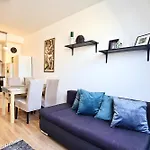 Apartament Eliza With Parking Budapesta