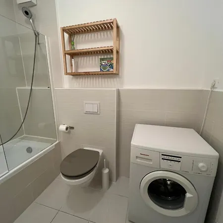 Eliza With Parking Διαμέρισμα