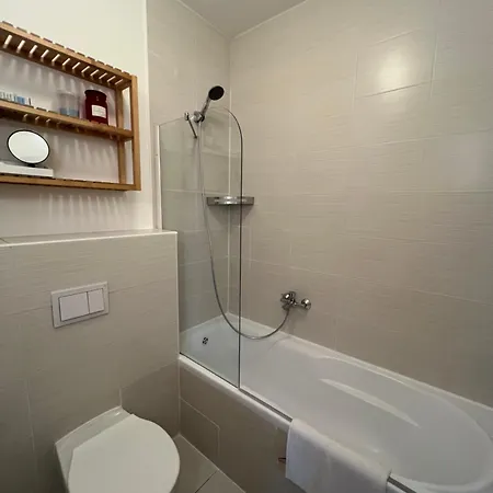 Eliza With Parking Διαμέρισμα Βουδαπέστη