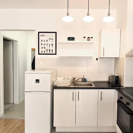 Apartamento Eliza With Parking